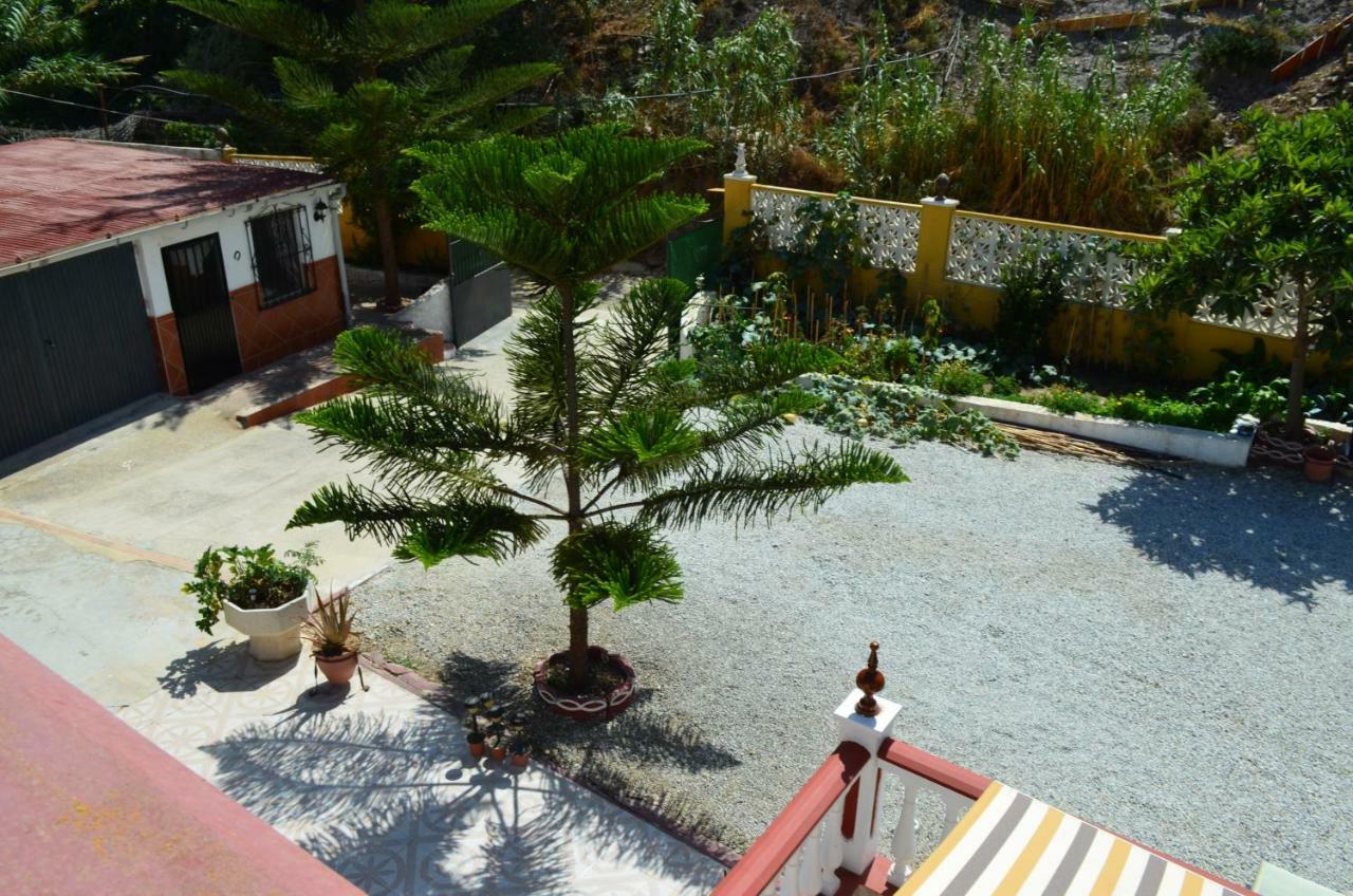 Casa Rural En Almayate Bajo Ngoại thất bức ảnh