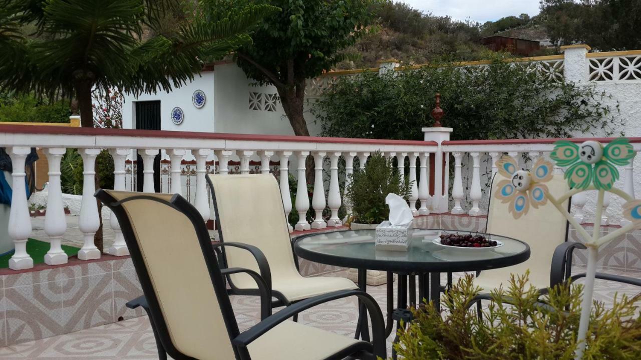 Casa Rural En Almayate Bajo Ngoại thất bức ảnh