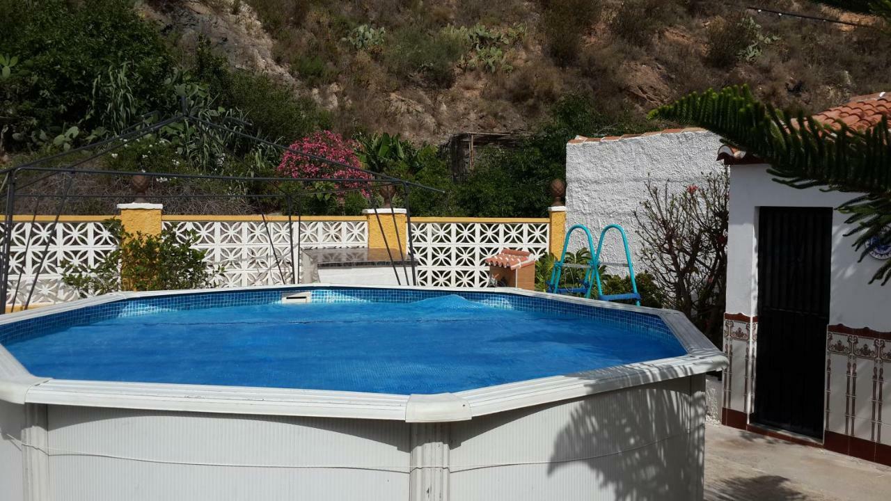 Casa Rural En Almayate Bajo Ngoại thất bức ảnh